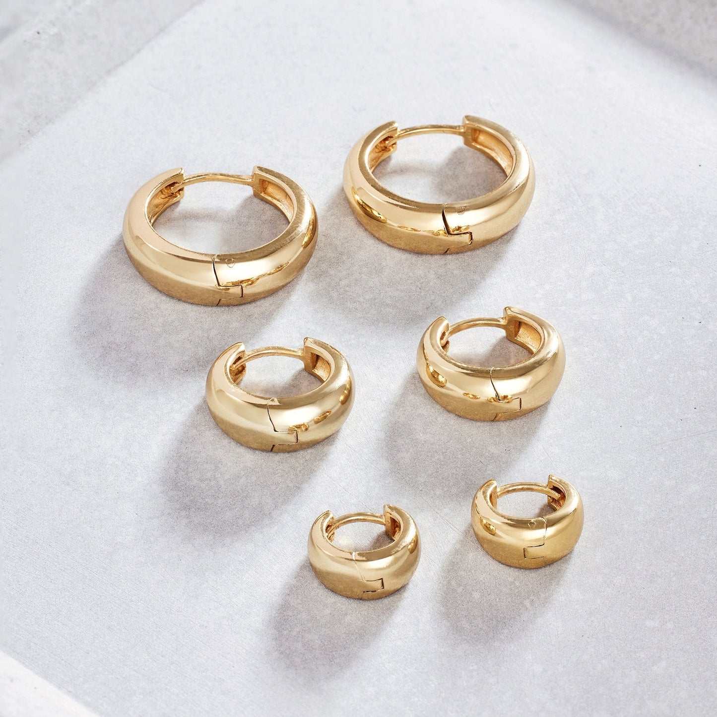 Rue Hoops | White Gold